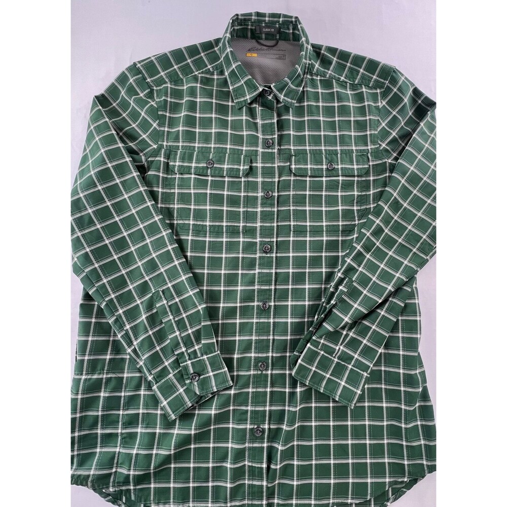 Eddie Bauer Mens Classic Fit Green White Plaid Vented Button Up Shirt Size S